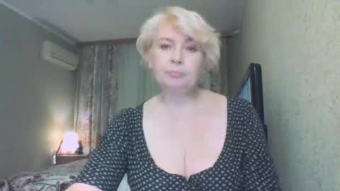 Snapshot of laramrs chatting on 02/03/26, 05:40 laramrs online show from 02/03/26, 05:40