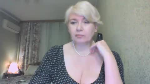 Snapshot of laramrs chatting on 02/27/26, 05:46 laramrs online show from 02/27/26, 05:46