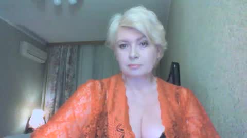 laramrs online show from 03/16/26, 04:55