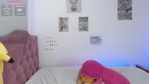 laramucci online show from 11/09/25, 07:45