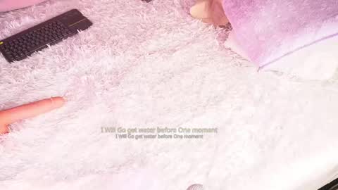 Lara Give it a thumbs up please its important  online show from 11/15/25, 02:20