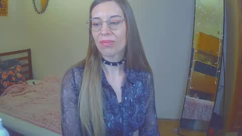 Snapshot of larawintersxxx chatting on 02/23/25, 05:39 larawintersxxx online show from 02/23/25, 05:39