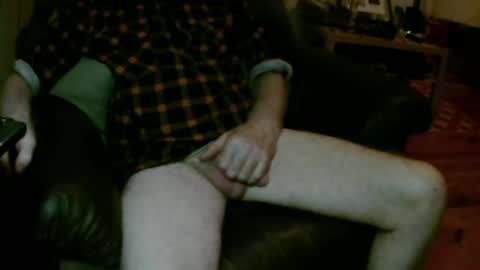 Snapshot of larbie chatting on 06/27/26, 12:22 Larbie online show from 06/27/26, 12:22