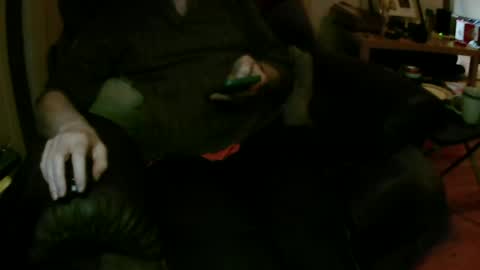 Snapshot of larbie chatting on 07/05/26, 12:39 Larbie online show from 07/05/26, 12:39