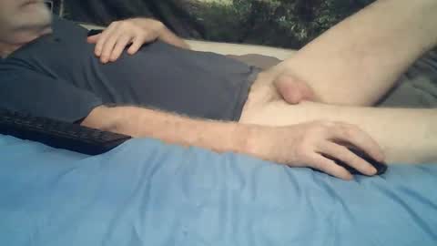 Snapshot of larbie chatting on 07/19/26, 11:36 Larbie online show from 07/19/26, 11:36