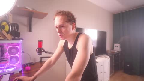 Hi u can call me Andy online show from 05/21/26, 09:38