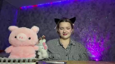 Nessie online show from 04/23/26, 05:04