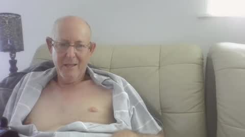 largerthan-   say hi on entry online show from 03/11/26, 05:02