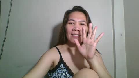 Snapshot of laricemsbest chatting on 03/05/25, 10:33 Larice online show from 03/05/25, 10:33