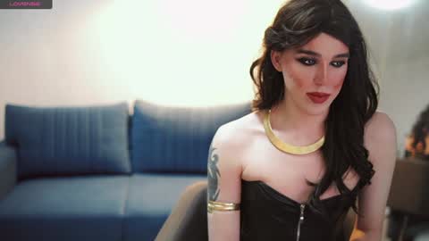 Snapshot of larisa_dolbimaya chatting on 01/21/25, 03:54 Larisa Lavriki online show from 01/21/25, 03:54