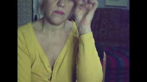 larisaq4ugo24 online show from 01/24/25, 02:51