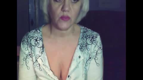 larisaq4ugo24 online show from 01/25/25, 08:53