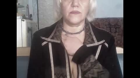 larisaq4ugo24 online show from 02/28/26, 07:42