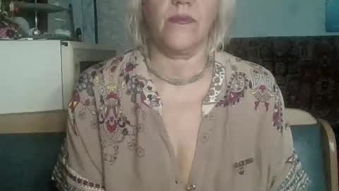 larisaq4ugo24 online show from 03/12/26, 07:25