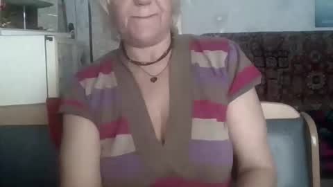 larisaq4ugo24 online show from 03/20/26, 09:03