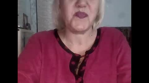 larisaq4ugo24 online show from 04/24/26, 01:35