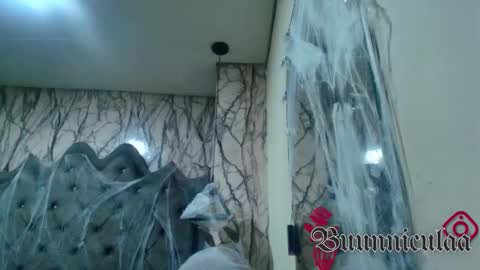  Lari online show from 11/04/25, 02:21