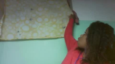 larissa645771 online show from 09/13/25, 07:19