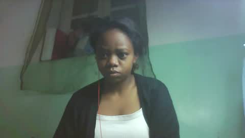 larissa645771 online show from 10/10/25, 05:17