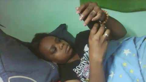 larissa645771 online show from 02/18/26, 12:01