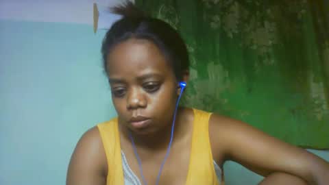 larissa645771 online show from 02/27/26, 03:23