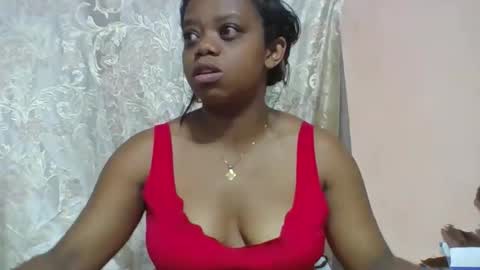 larissa645771 online show from 05/17/26, 02:35