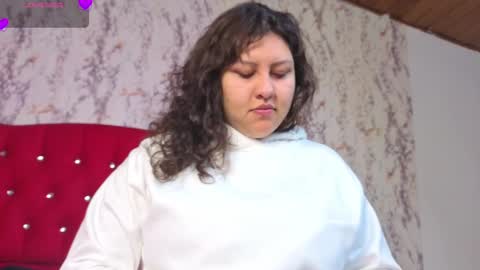 larissa_antonella online show from 09/28/25, 07:52