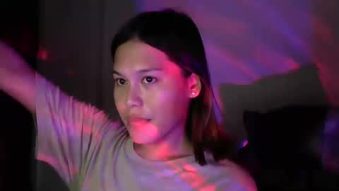 larissah99 online show from 12/14/24, 06:20