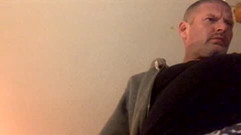 Snapshot of larrythelover23 chatting on 03/18/26, 07:00 larrythelover23 online show from 03/18/26, 07:00
