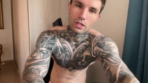 Snapshot of larsskeet chatting on 06/21/26, 04:31 larsskeet online show from 06/21/26, 04:31