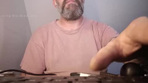 larsvegas1895 online show from 09/27/25, 01:43