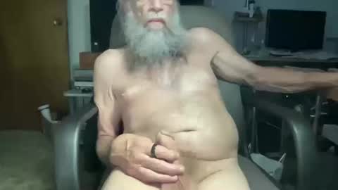 chris online show from 10/10/25, 02:43