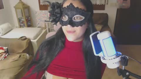 Snapshot of lasolitaauri chatting on 03/10/25, 06:34 Auri online show from 03/10/25, 06:34