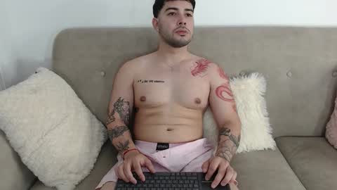 YOUR BABY online show from 01/11/26, 11:43