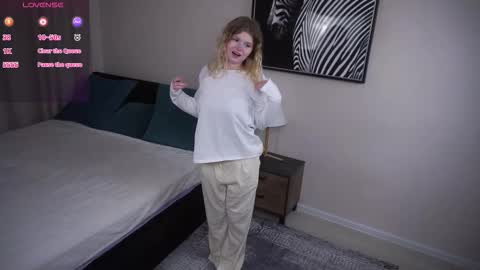 Jay online show from 11/28/25, 06:54