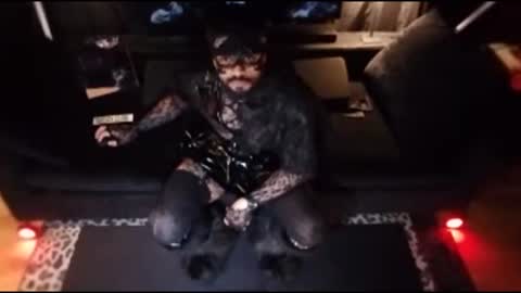 latex__buddy online show from 05/20/26, 06:58