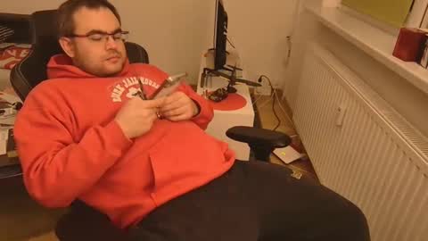 latexboy893 online show from 01/07/26, 11:51