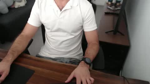 latexdave84 online show from 11/15/25, 01:14