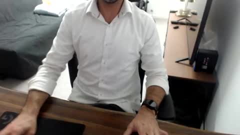 latexdave84 online show from 01/07/26, 10:29