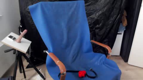 Snapshot of latexslaafboy2 chatting on 01/30/25, 11:22 latexslaafboy online show from 01/30/25, 11:22