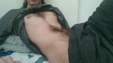 Snapshot of latin_boi6 chatting on 06/25/26, 02:54 Angel online show from 06/25/26, 02:54