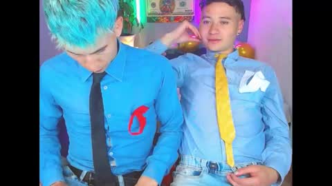latin_boysxxx_ online show from 10/16/25, 04:02
