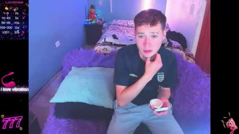 latin_boysxxx_ online show from 02/09/26, 07:29