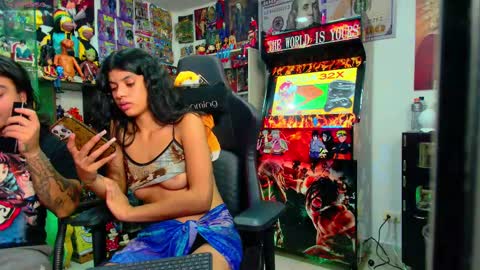 Snapshot of latin_couple77 chatting on 02/19/25, 09:39 Sara y Andy online show from 02/19/25, 09:39