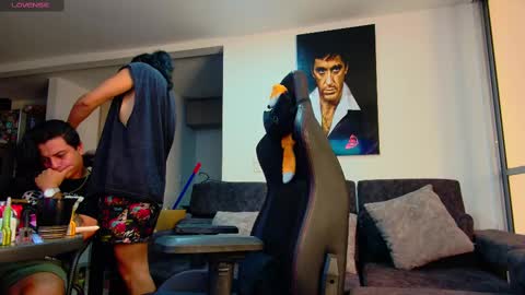 Snapshot of latin_couple77 chatting on 03/04/25, 08:02 Sara y Andy online show from 03/04/25, 08:02