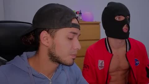  Free OF online show from 09/24/25, 05:00