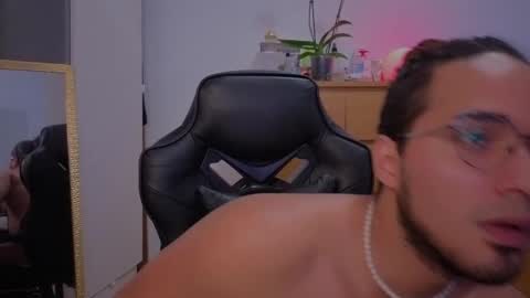  Free OF online show from 11/17/25, 06:08