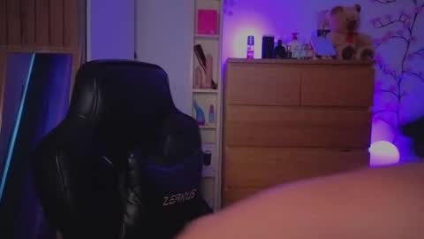  Free OF online show from 03/20/26, 09:47