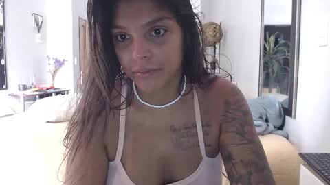 M E G A N  online show from 11/21/25, 04:38