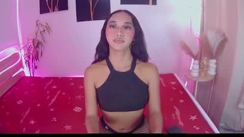 Snapshot of latina_kia chatting on 11/16/25, 06:57 latina_kia online show from 11/16/25, 06:57